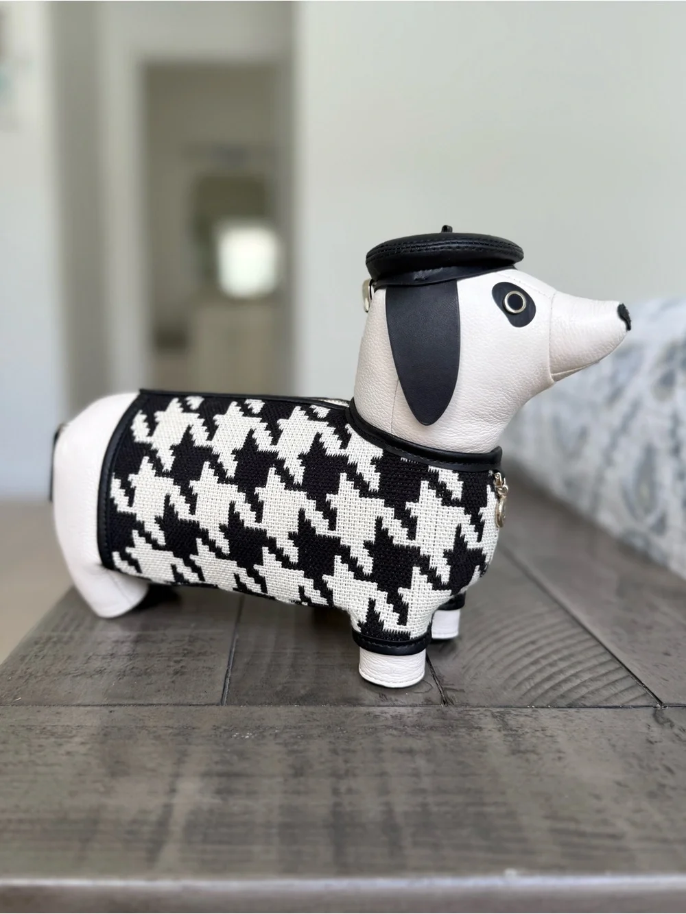 Rare Kate Spade Claude Houndstooth Dachshund Crossbody bag